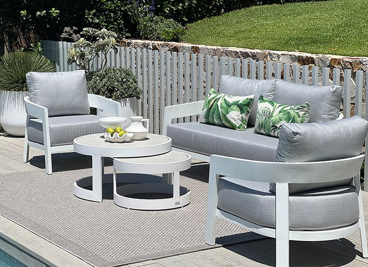 Modern Luxury Outdoor Furniture 10 Of The Best Luxury Garden Furniture within